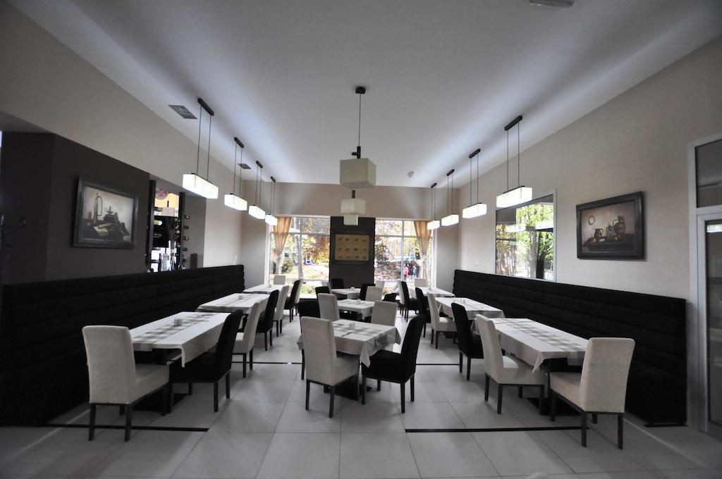 Hotel Royal Spa Banja Koviljaca Luaran gambar