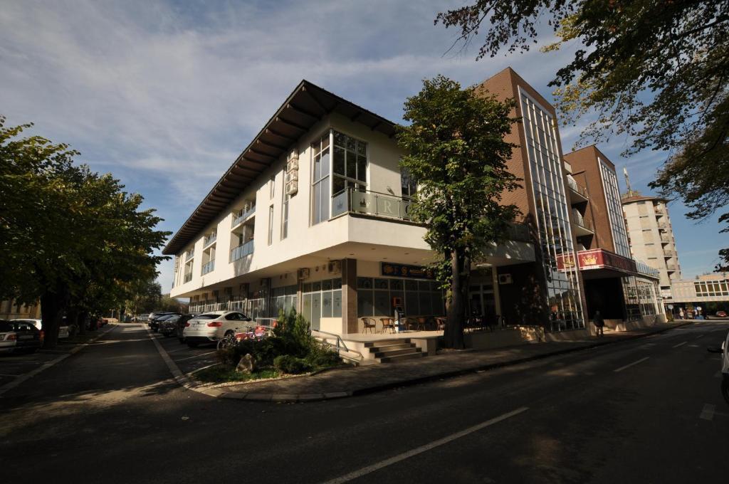 Hotel Royal Spa Banja Koviljaca Luaran gambar